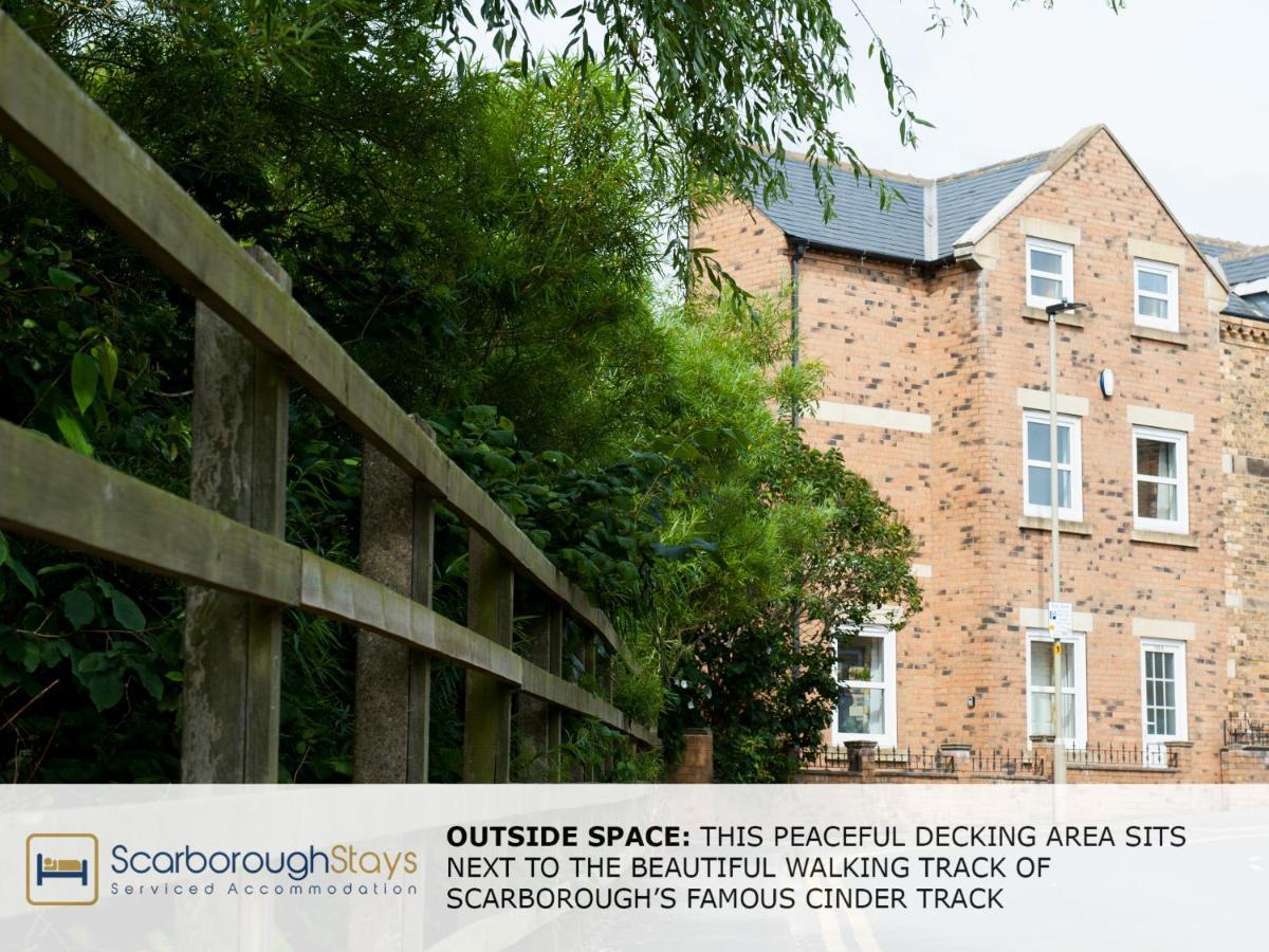 Candler Lodge - 3 Bedroom Townhouse With Parking - Patio Area & Seating スカーバラ エクステリア 写真
